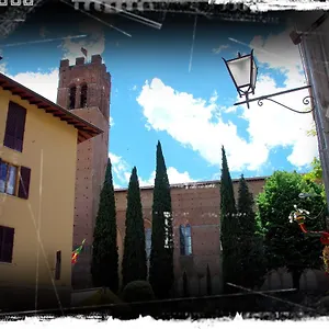 https://casalbergo.it-tuscanyhotel.com